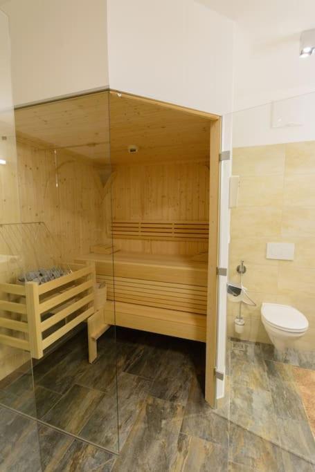 Apartment Am Sonnenhang Top 6 Нойкірхен-ам-Гросфенедігер Екстер'єр фото
